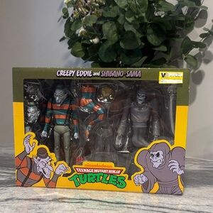 Teenage Mutant Ninja Turtles Creepy Eddie and Shibano-Sama Action Figures